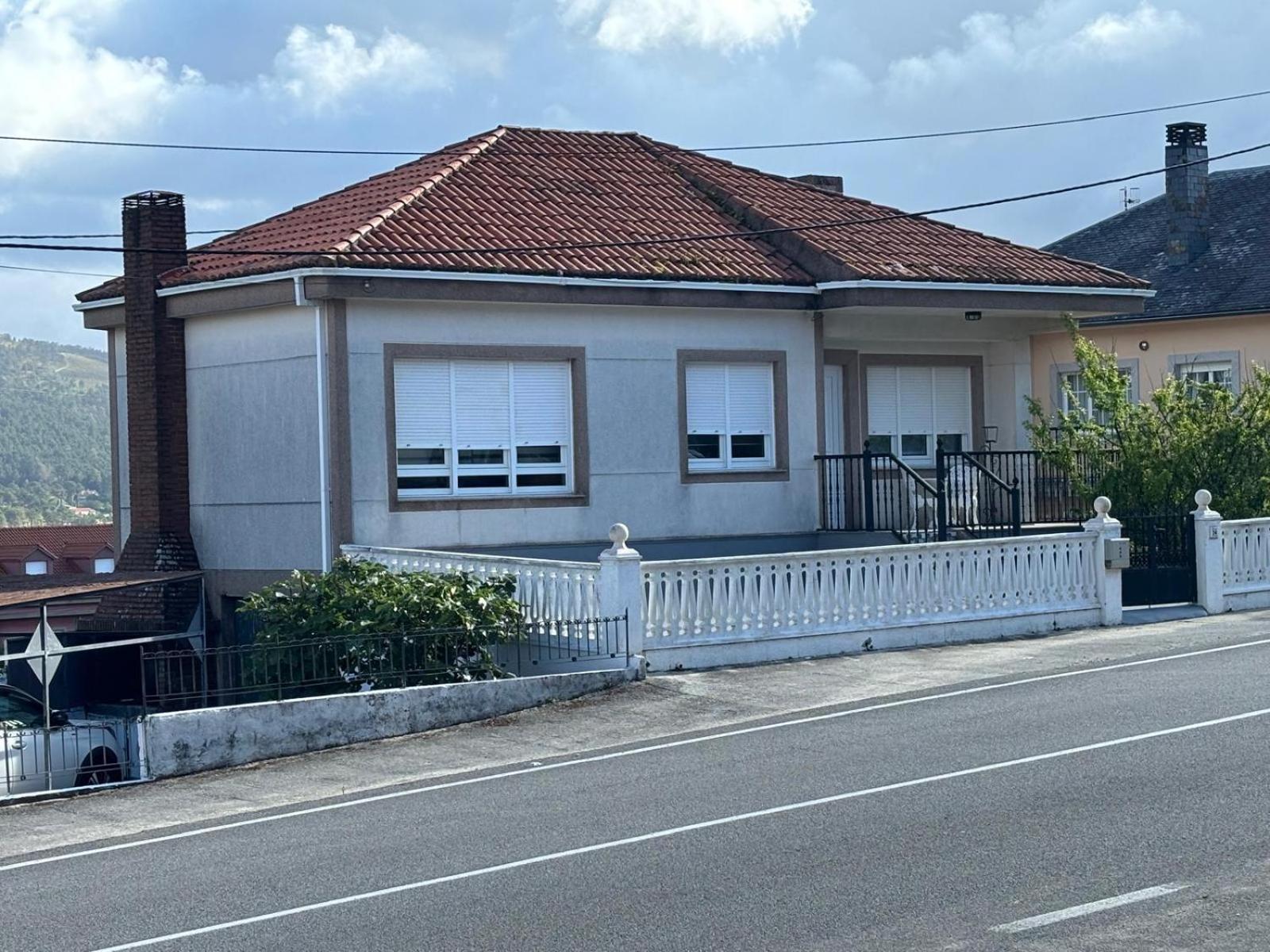 Casa De La Nina,Chalet Familiar Con Gran Terraza Finisterre Bagian luar foto